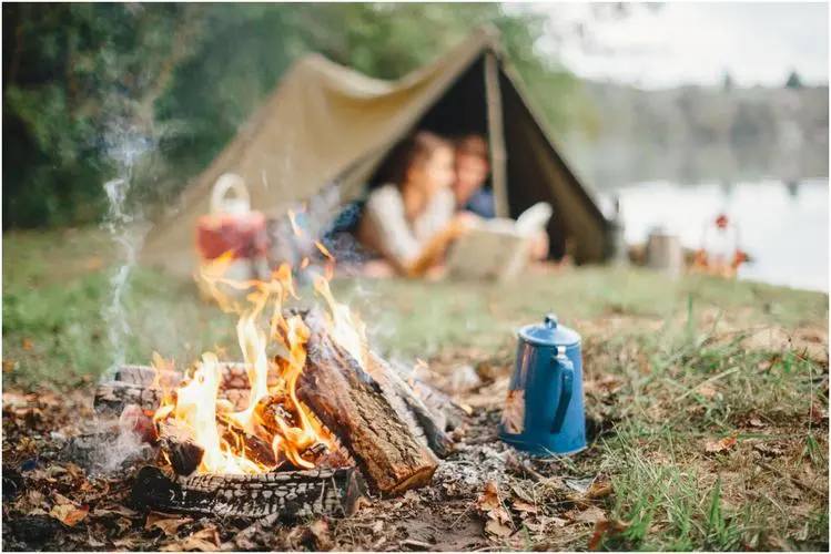 Über die Wärmeleitfähigkeit von Campingplätzen