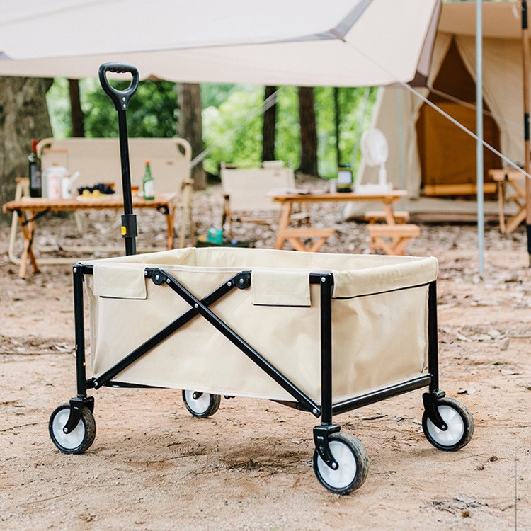 Klappwagen im Freien im Freien